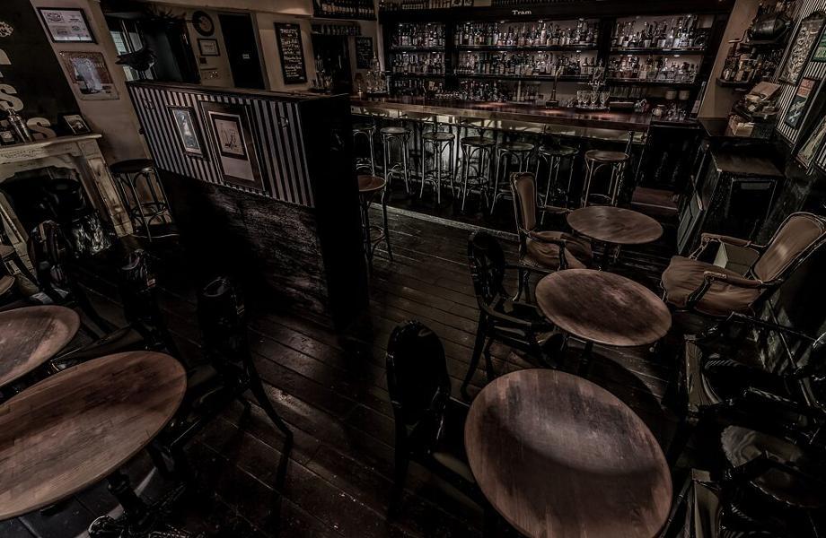 Bar-Tram-Tokyo-Japan-02 Bar-Tram-Tokyo-Japan-02