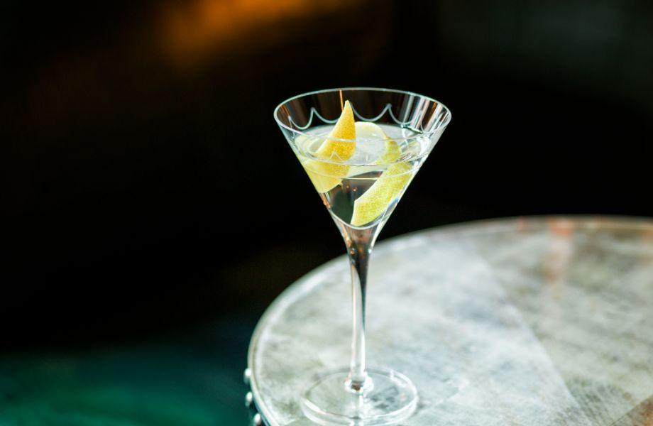 ConnaughtBar-London-UK-01