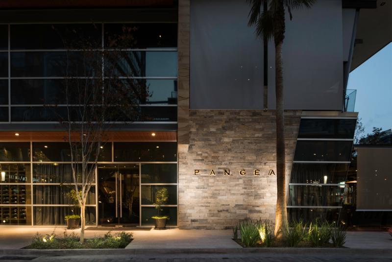 LatAm50BR22-Pangea-LIP-2