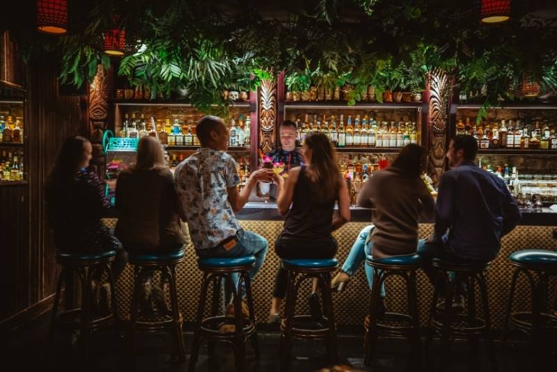 NA50BB22-One-To-Watch-interior